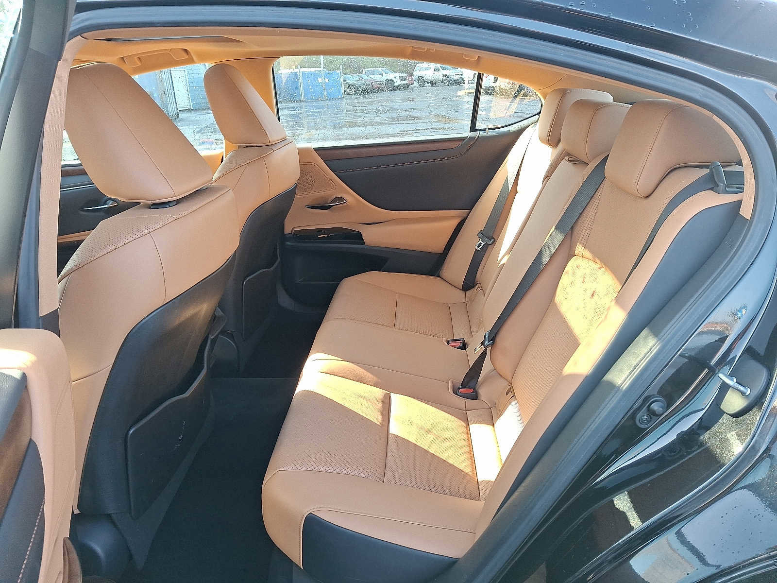 Used 2023 Lexus ES 250 w/ Premium Package AWD/4WD image 10