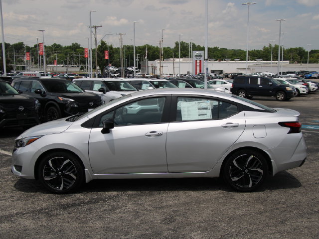 Certified 2025 Nissan Versa SR w/ Trunk Package FWD image 2