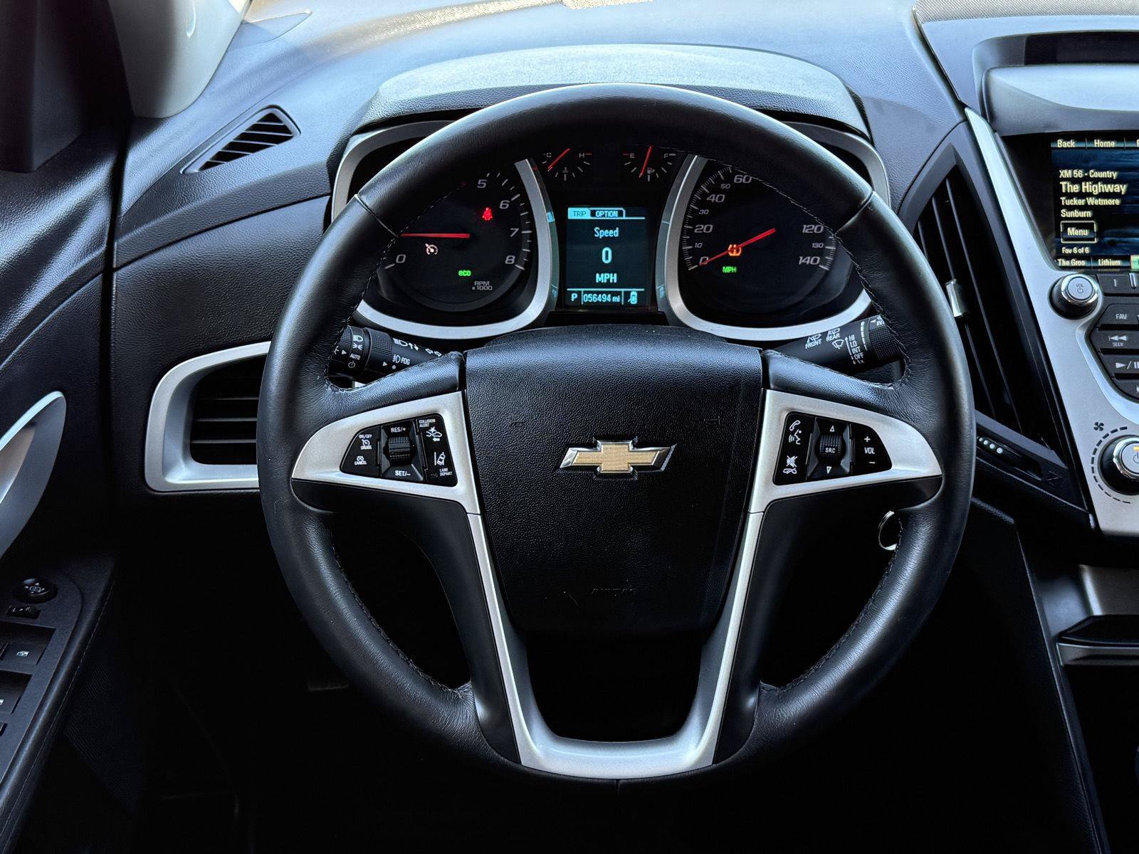 Used 2017 Chevrolet Equinox Premier w/ Enhanced Convenience Package AWD/4WD image 12