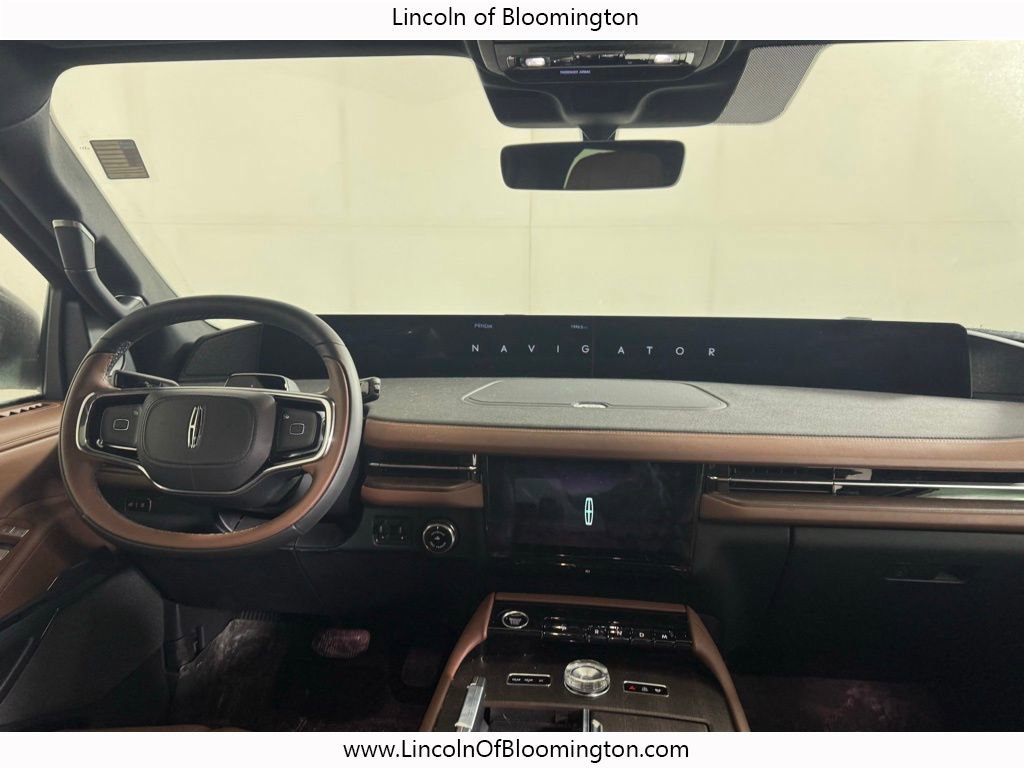 New 2025 Lincoln Navigator L Reserve image 18