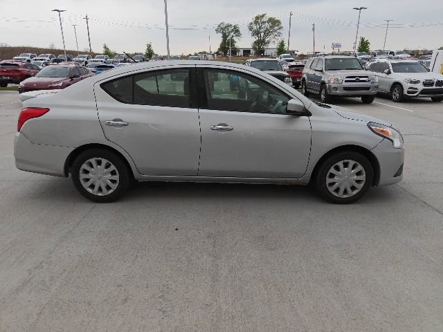 Used 2017 Nissan Versa SV FWD image 6