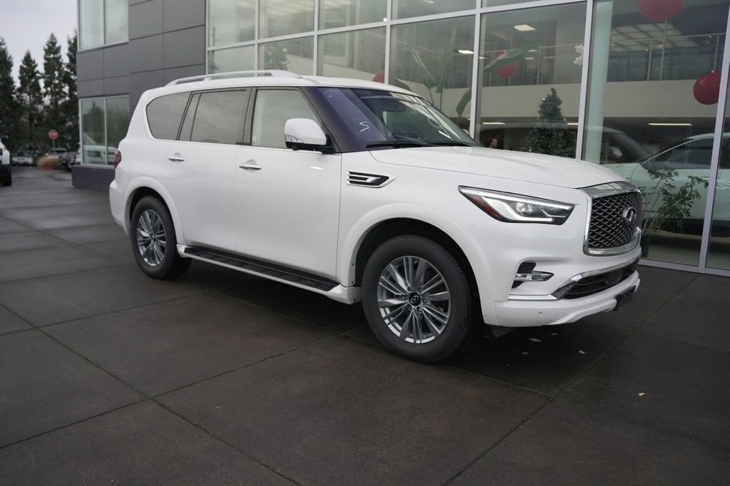 Used 2024 INFINITI QX80 Luxe image 5