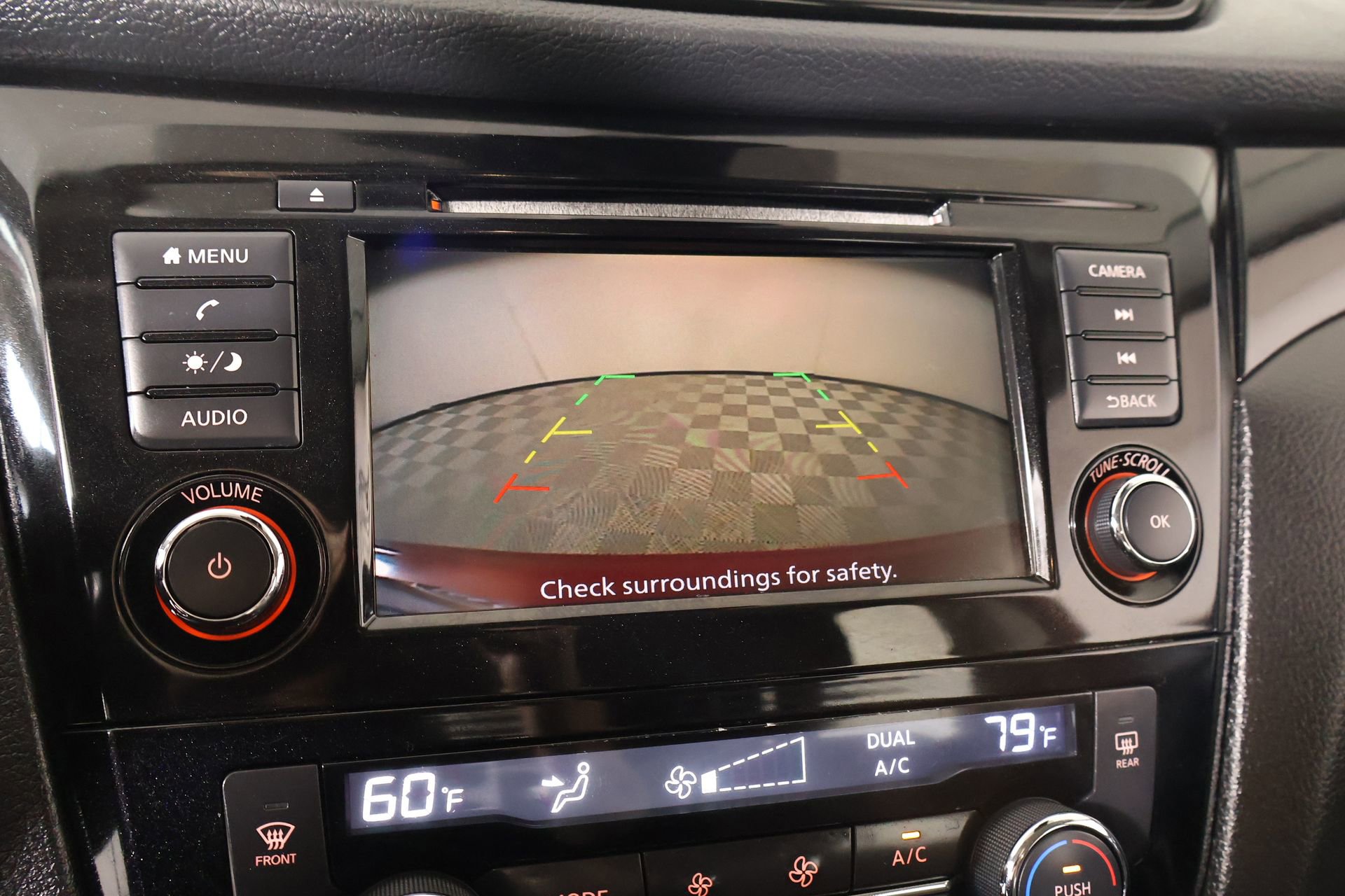 Used 2019 Nissan Rogue Sport SV image 6