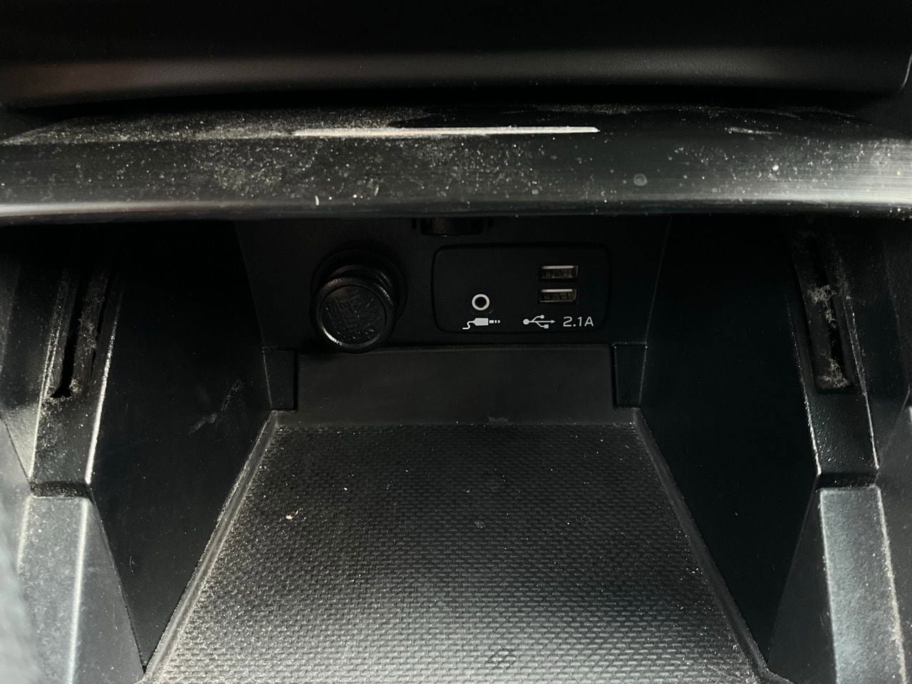 Used 2019 Subaru Outback 3.6R Limited AWD/4WD image 29