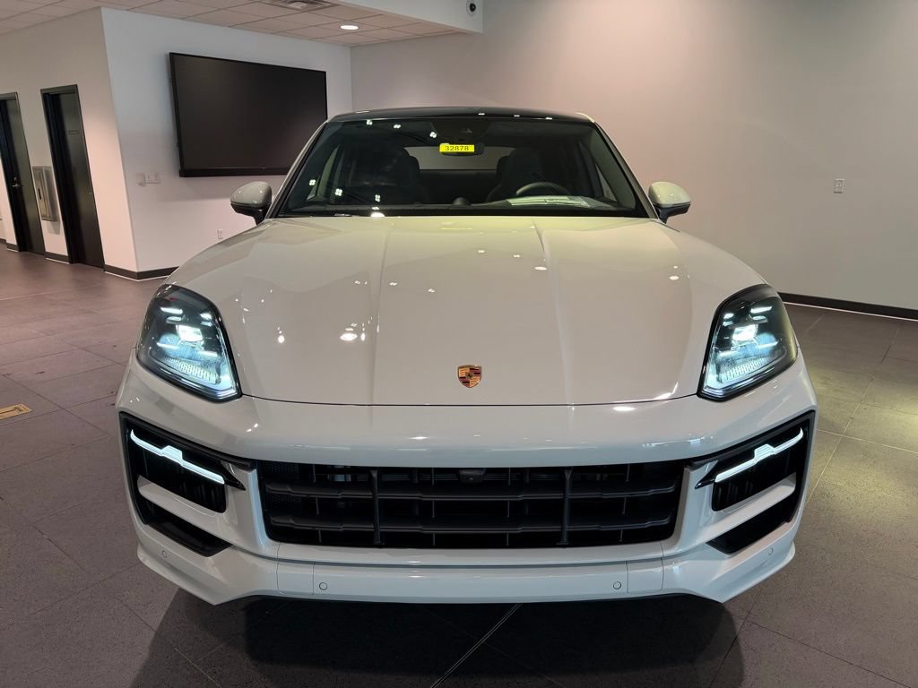 Used 2026 Porsche Cayenne Coupe AWD/4WD image 36