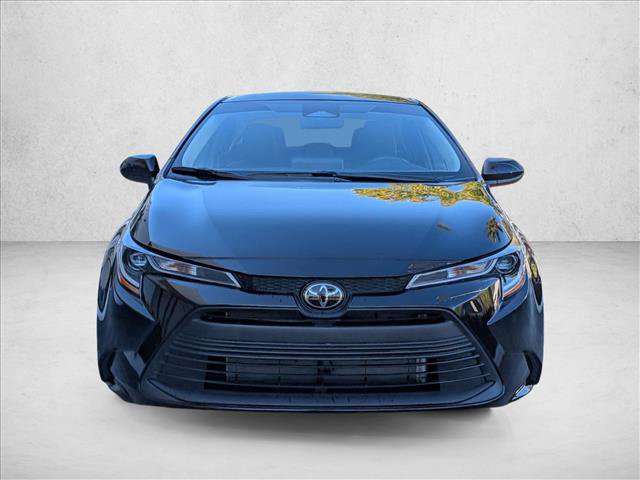 Used 2024 Toyota Corolla LE image 2