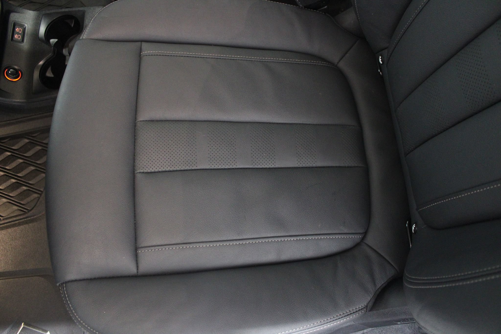 Used 2021 BMW X7 xDrive40i w/ Executive Package AWD/4WD image 18