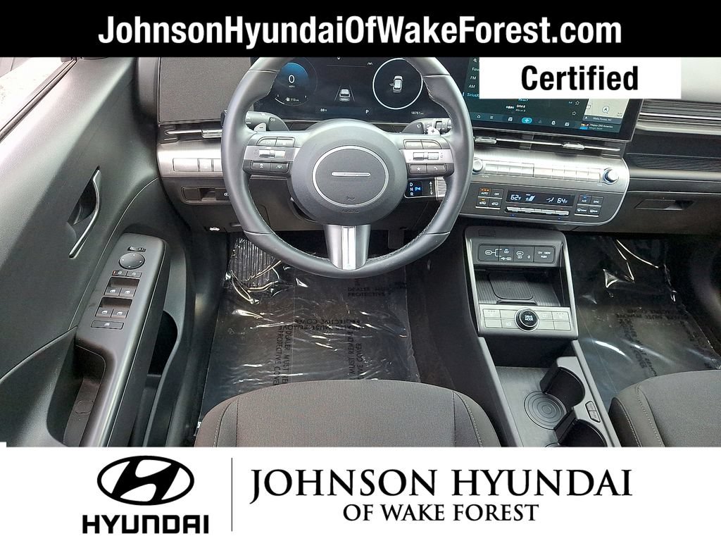 Certified 2025 Hyundai Kona SEL FWD image 12