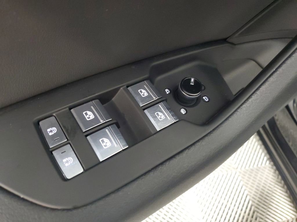 Used 2019 Audi A6 2.0T Premium w/ Convenience Package AWD/4WD image 19
