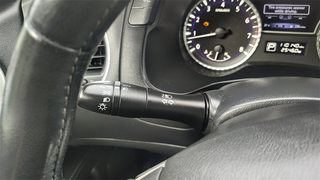 Used 2019 INFINITI QX60 Luxe w/ Sensory Package image 18