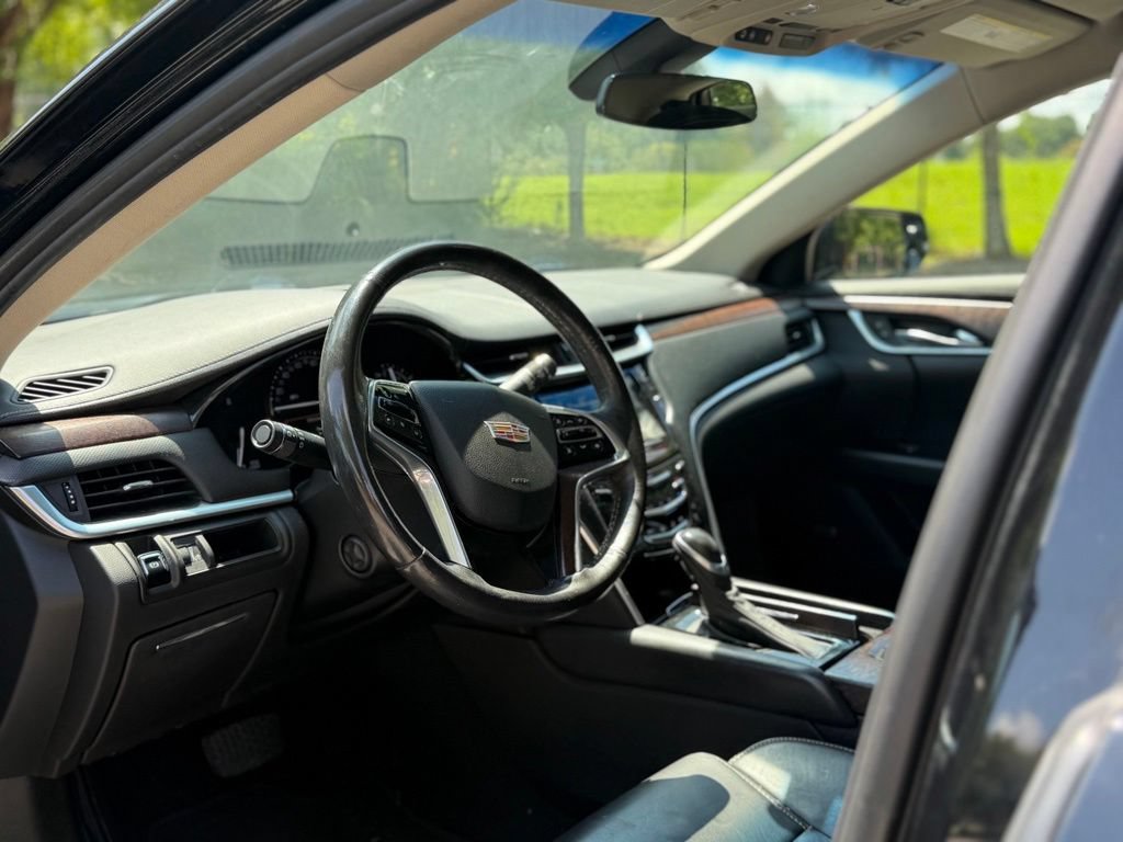 Used 2019 Cadillac XTS Luxury FWD image 11