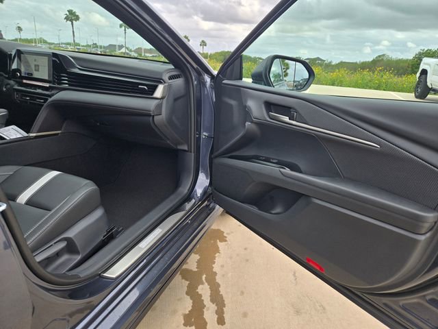 New 2026 Toyota Camry SE FWD image 21