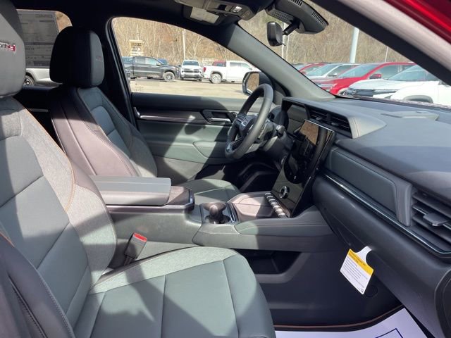 New 2026 GMC Terrain AT4 w/ Technology Package II AWD/4WD image 20