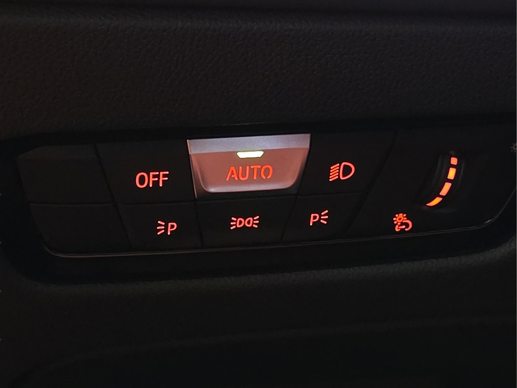 Used 2026 BMW M4 xDrive Competition AWD/4WD image 21