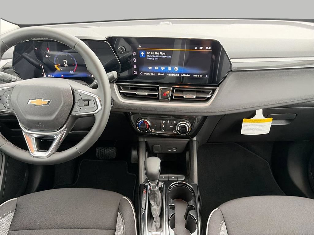 New 2026 Chevrolet TrailBlazer LT w/ LT Cold Weather Package FWD image 12