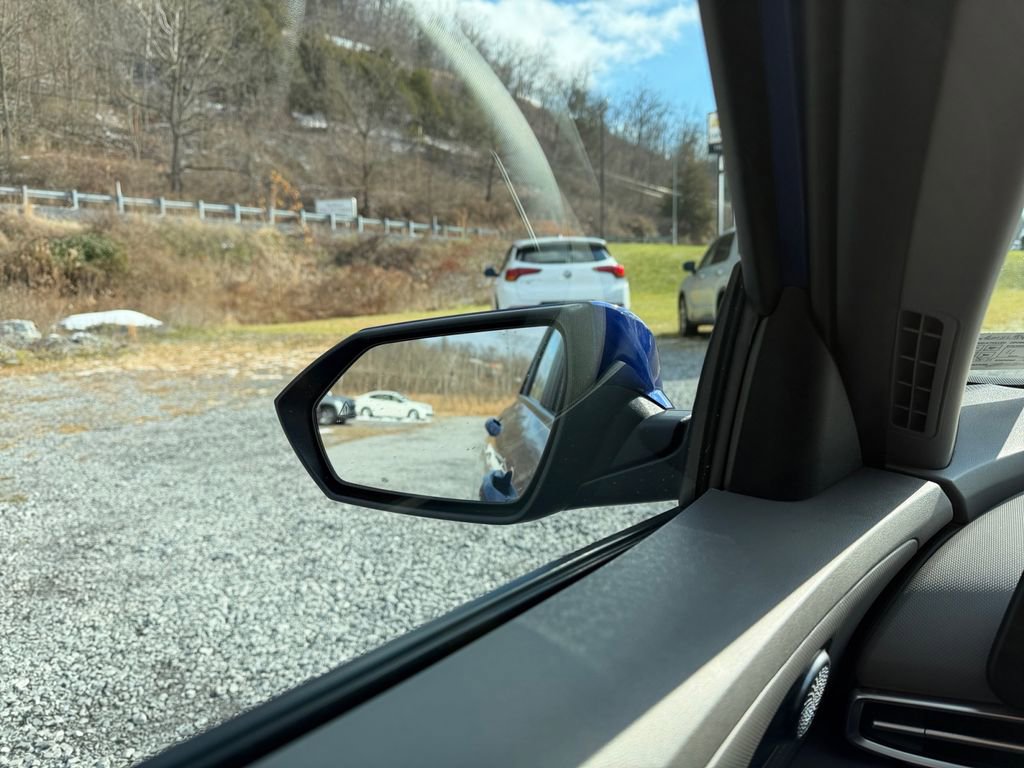 Certified 2023 Hyundai Elantra Blue image 10