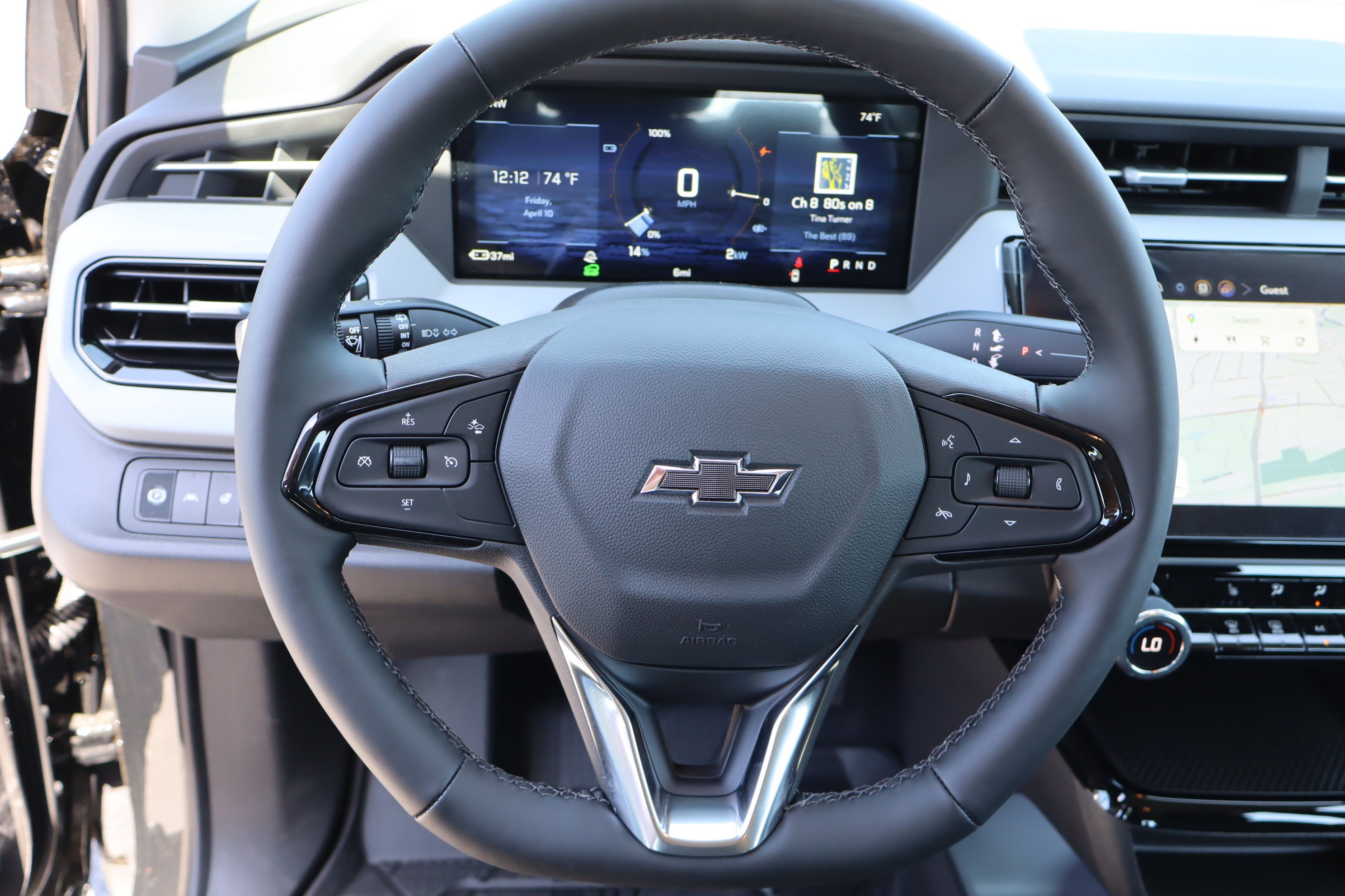 New 2027 Chevrolet Bolt LT w/ Comfort Package FWD image 13