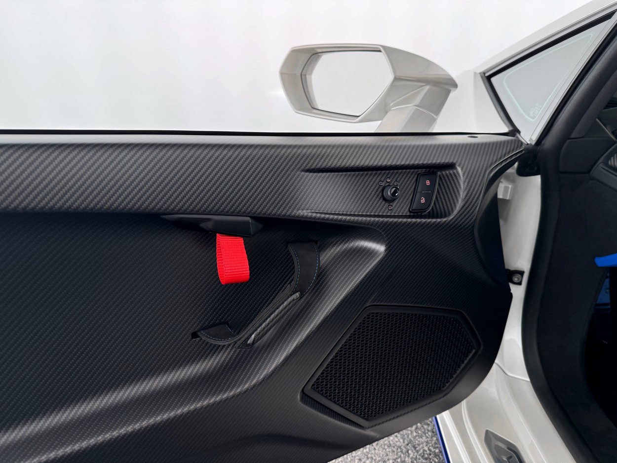 Used 2023 Lamborghini Huracan Tecnica RWD image 13