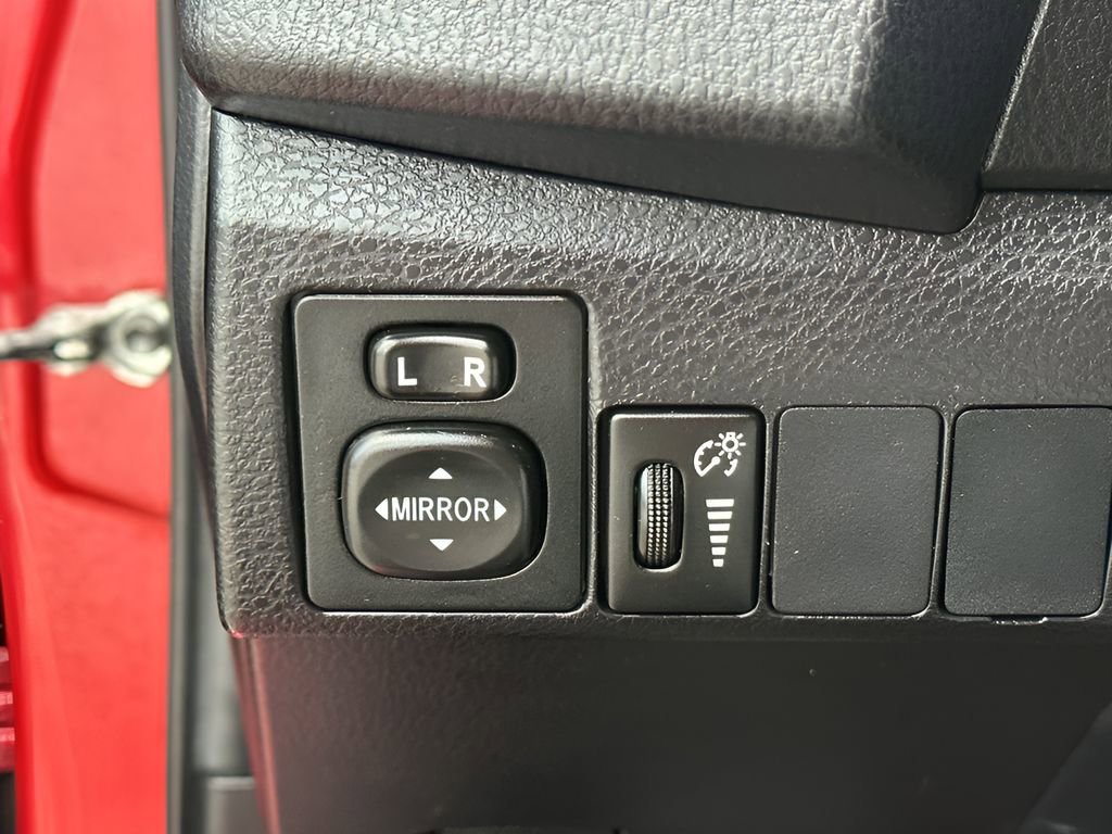 Used 2016 Toyota Corolla S image 22