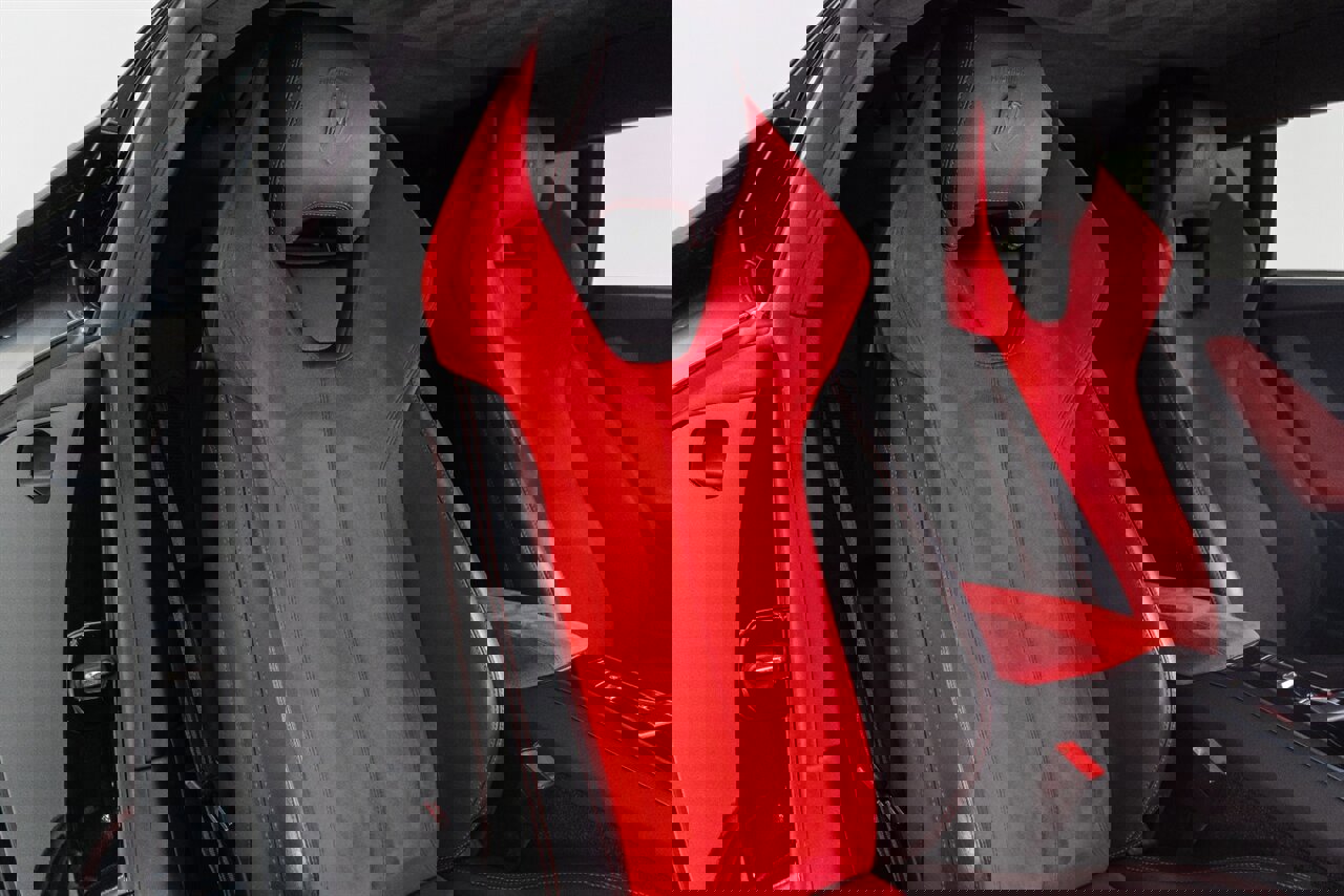 Used 2015 Lamborghini Huracan LP 610-4 image 30