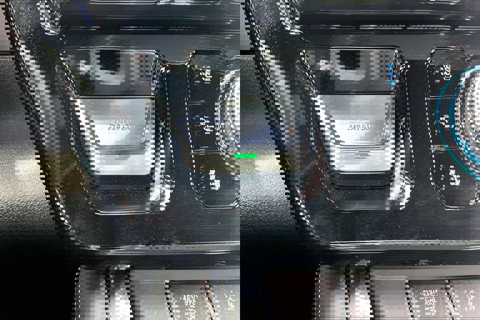 Used 2024 GMC Sierra 2500 Denali Ultimate image 35