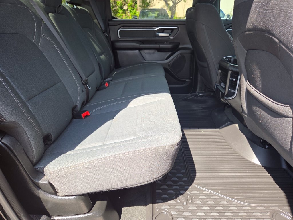 Used 2023 RAM 1500 Big Horn AWD/4WD image 18