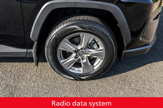 Certified 2023 Toyota RAV4 XLE w/ Convenience Package AWD/4WD image 9