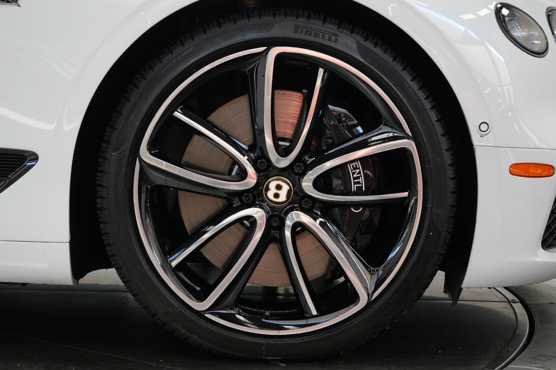 Used 2020 Bentley Continental GT V8 First Edition AWD/4WD image 40