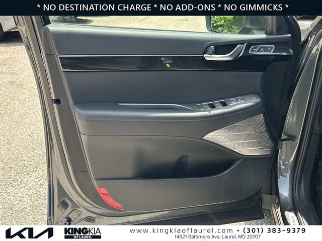 Used 2022 Hyundai Palisade Limited AWD/4WD image 19