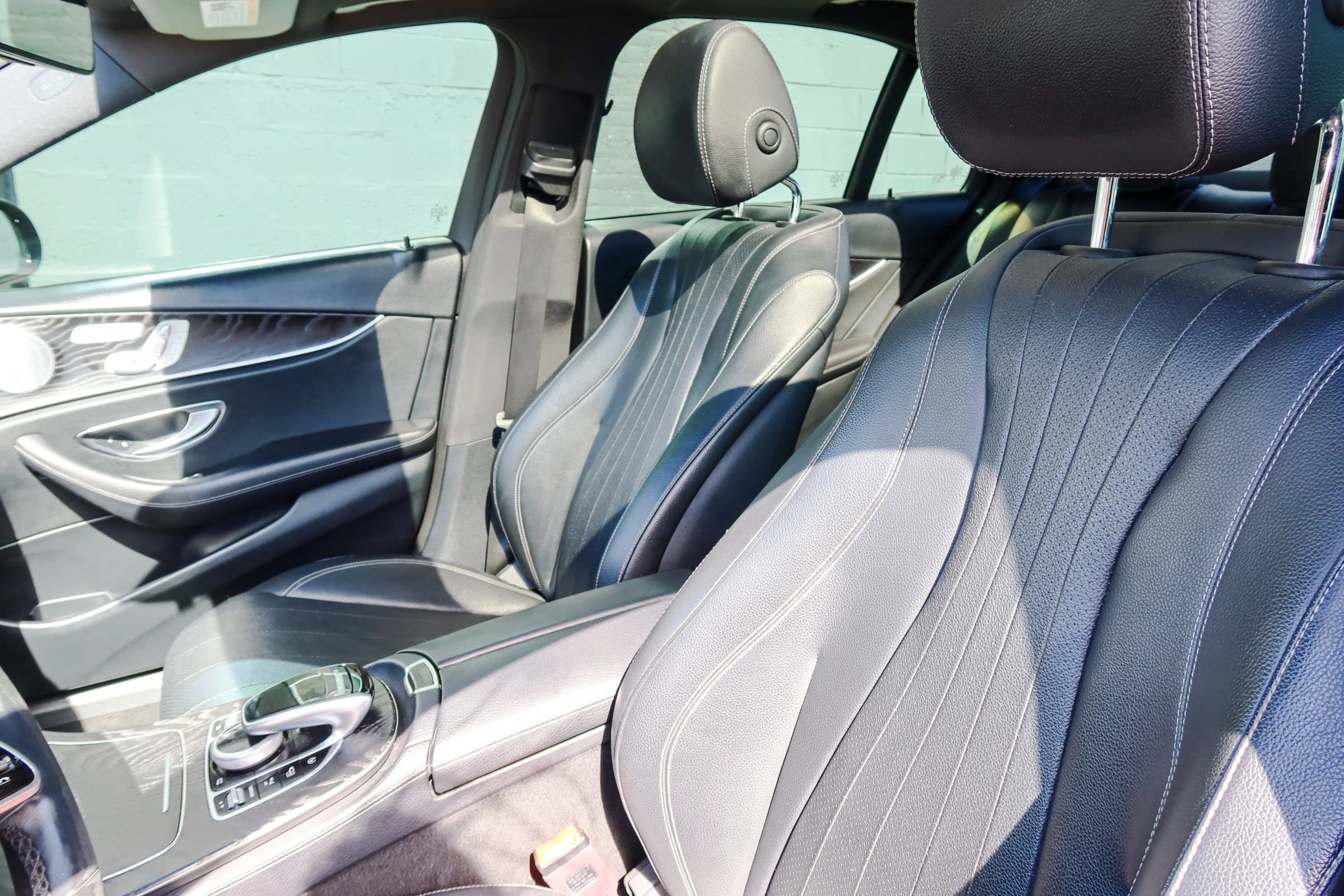 Used 2020 Mercedes-Benz E 350 4MATIC Sedan image 14