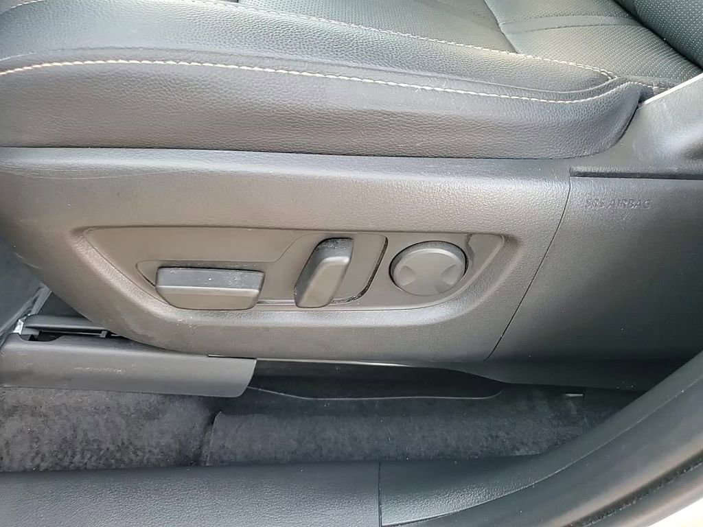 Certified 2024 MAZDA CX-90 Plug-In Hybrid w/ Preferred image 15