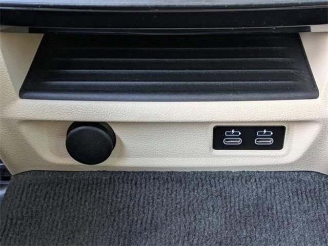 Used 2021 BMW 540i 540i w/ Premium Package image 16