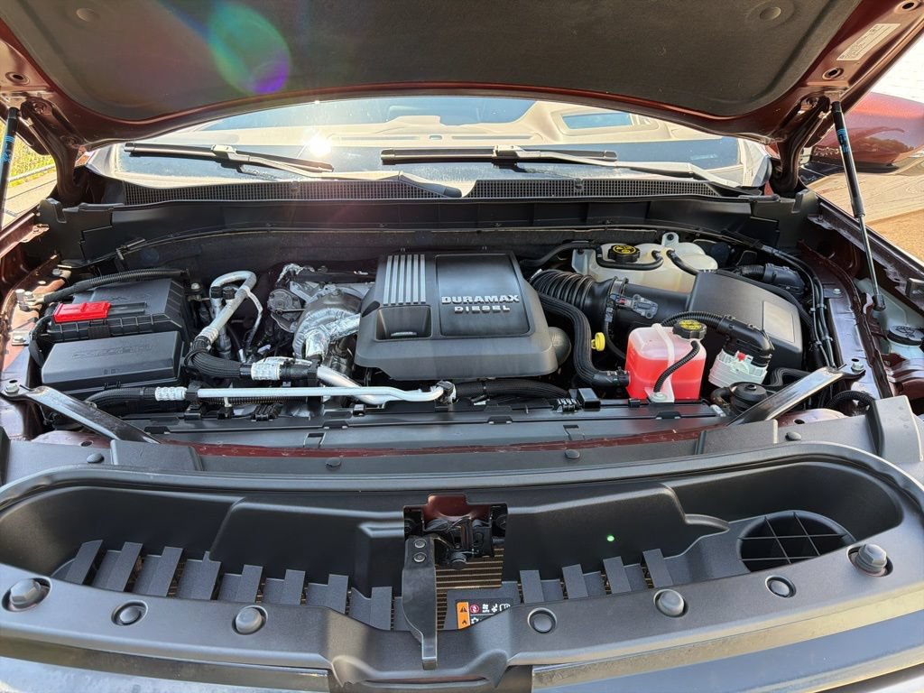 Used 2022 Chevrolet Suburban High Country AWD/4WD image 42