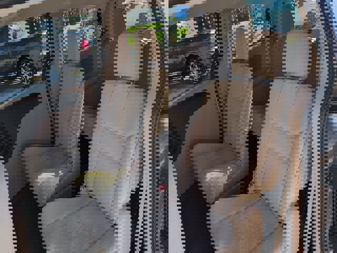 Used 2014 Dodge Grand Caravan SXT FWD image 13