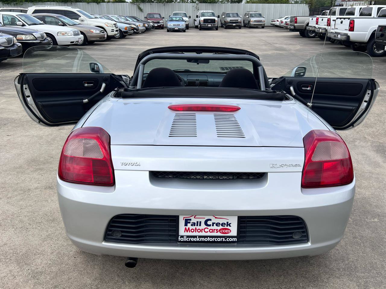 Used 2002 Toyota MR2 RWD image 78