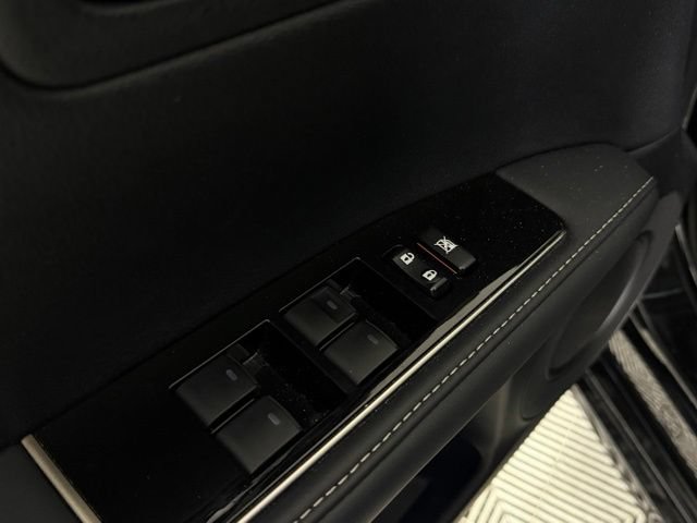 Used 2018 Lexus ES 350 w/ Luxury Package w/Wood Trim FWD image 29