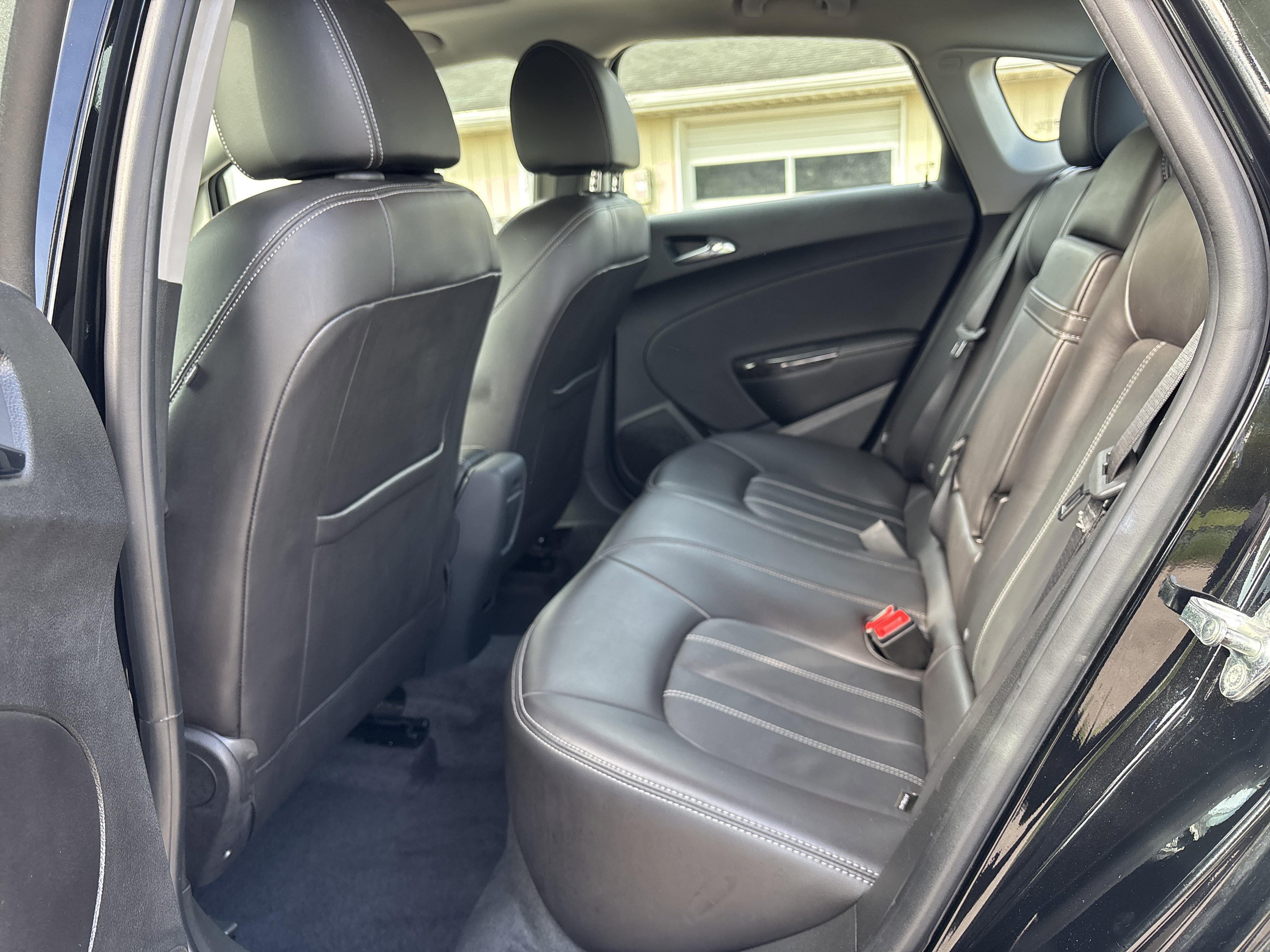 Used 2017 Buick Verano Leather w/ Experience Buick Package FWD image 28