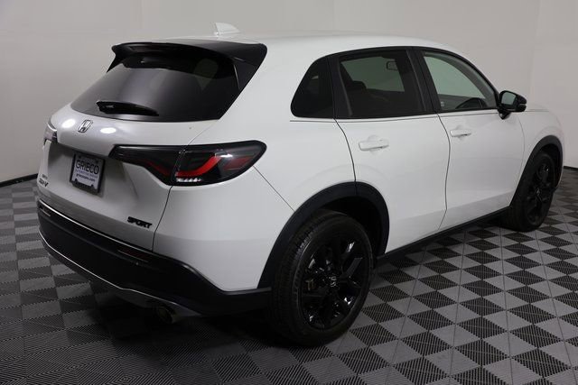 Used 2024 Honda HR-V Sport image 8