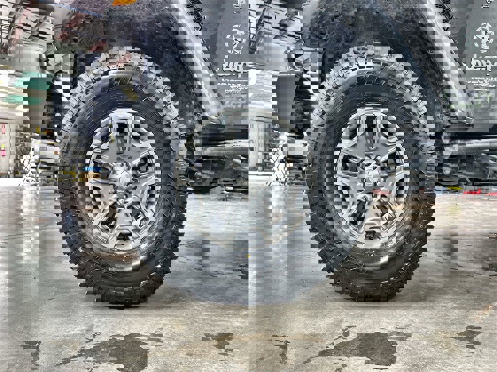 Used 2021 Jeep Wrangler Unlimited Sport image 10