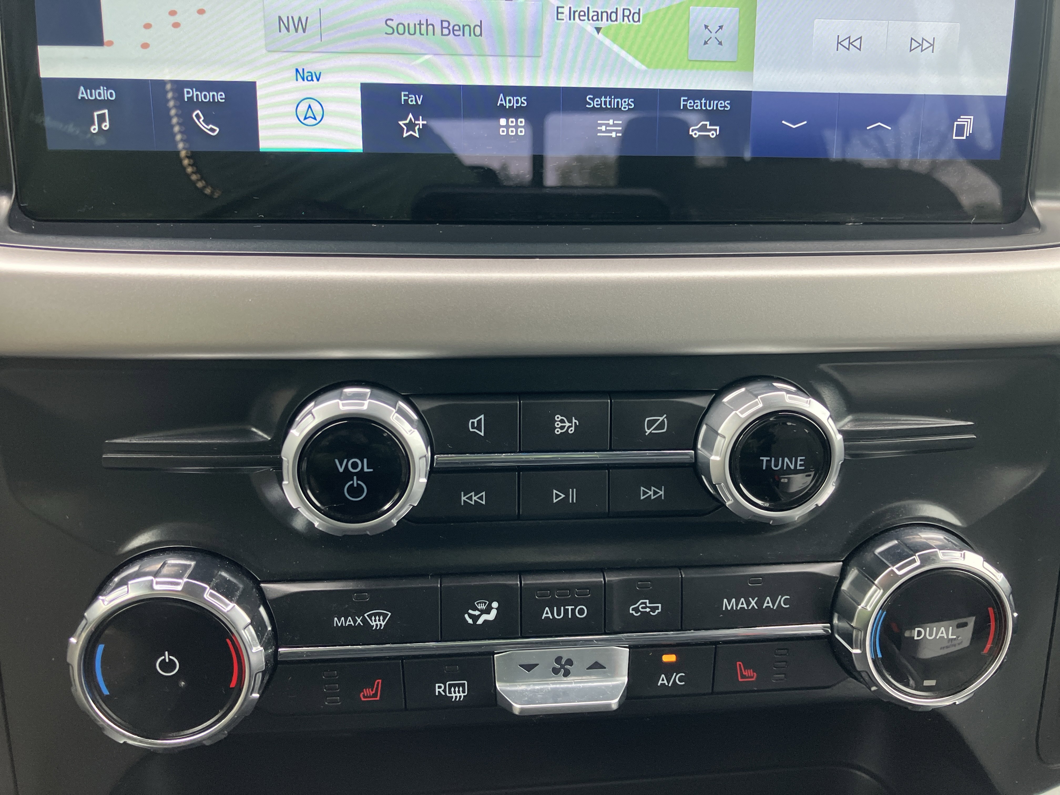 Used 2022 Ford F150 XLT w/ Equipment Group 302A High AWD/4WD image 30