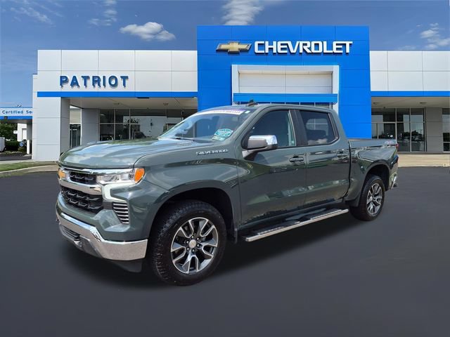 Used 2025 Chevrolet Silverado 1500 LT AWD/4WD image 6