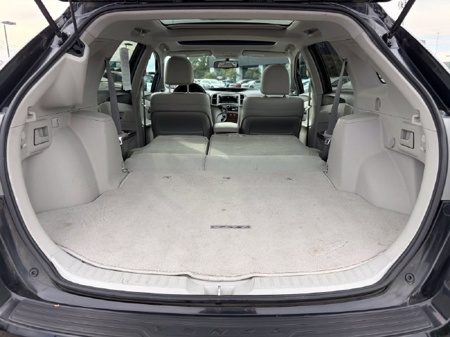 Used 2011 Toyota Venza AWD w/ Comfort Pkg image 12