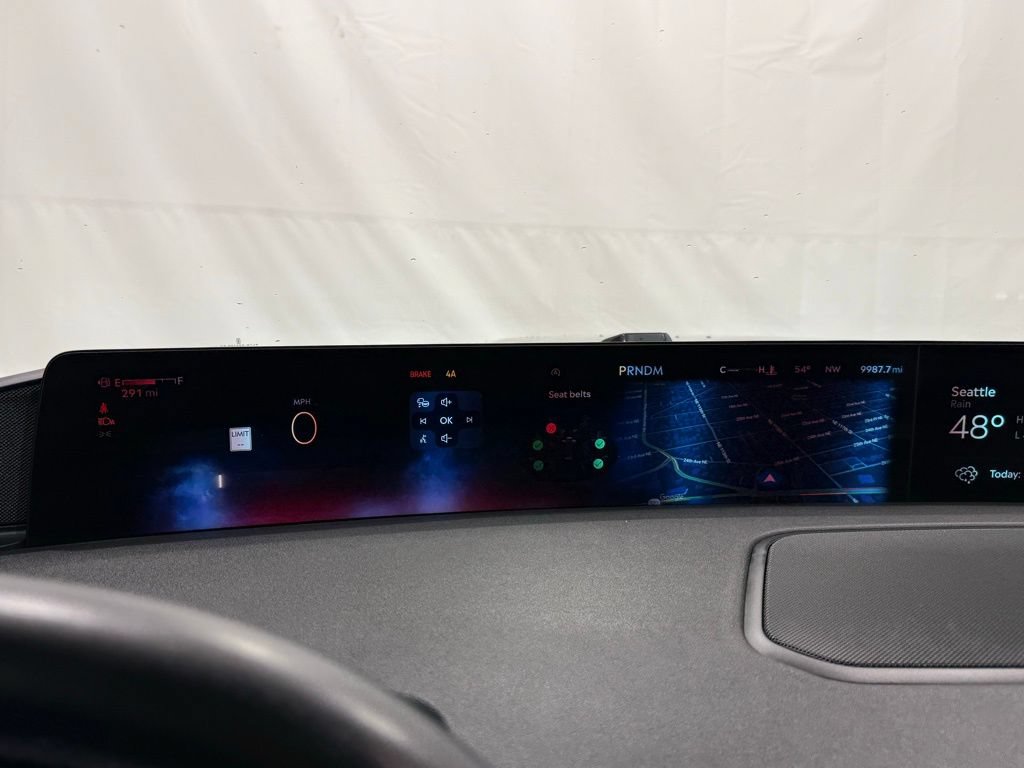 Used 2025 Lincoln Navigator L Reserve AWD/4WD image 42