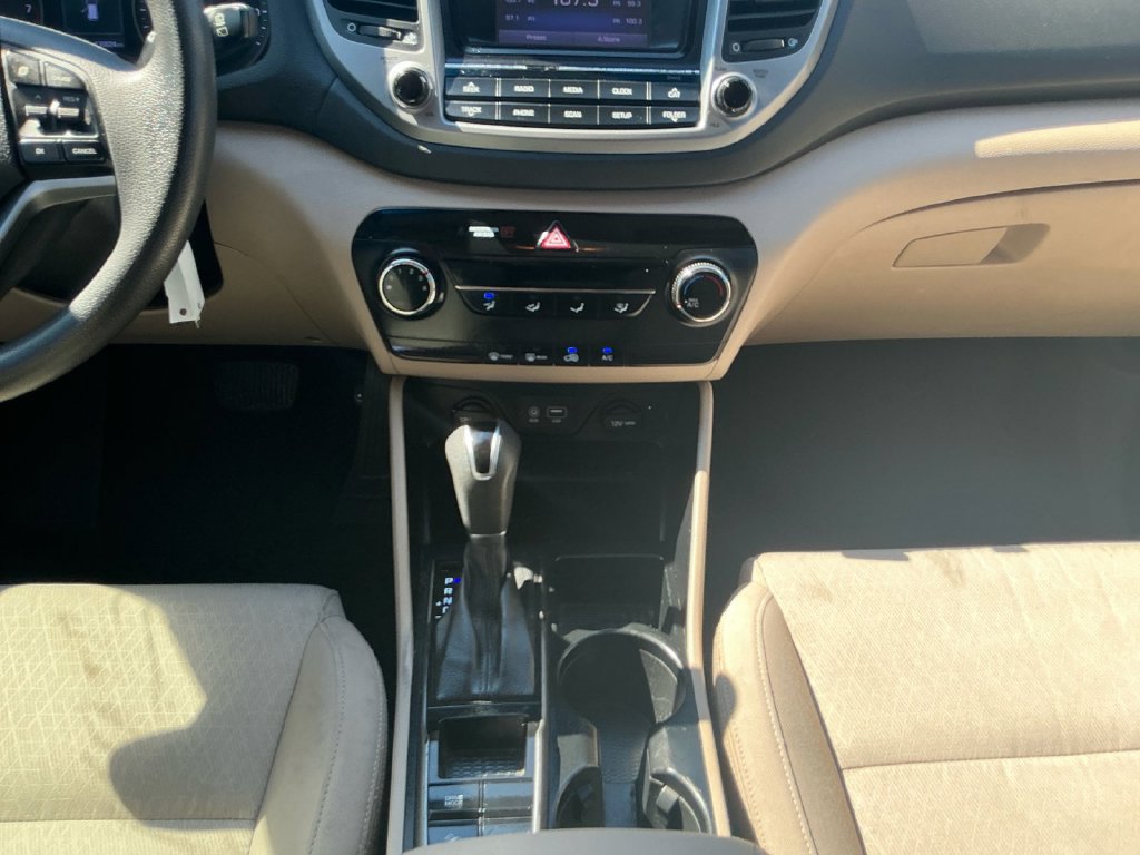 Used 2016 Hyundai Tucson SE w/ Option Group 02 FWD image 20