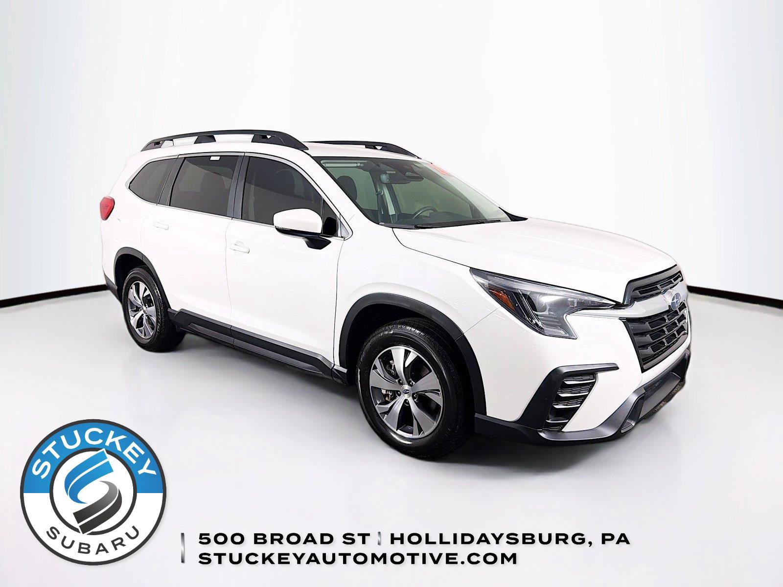 Used 2024 Subaru Ascent Premium w/ Convenience Package