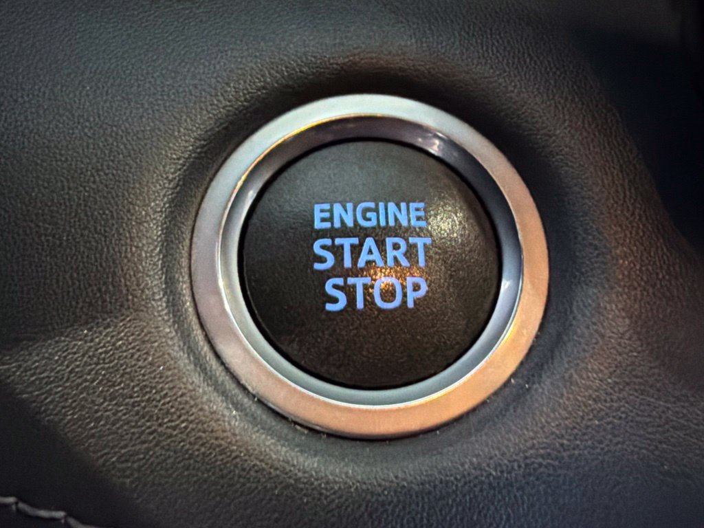 Certified 2021 Toyota Highlander XSE FWD image 29