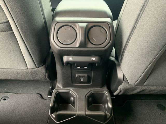 New 2024 Jeep Gladiator Sport image 15