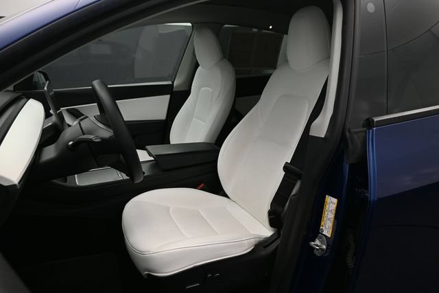 Used 2021 Tesla Model Y Long Range AWD/4WD image 6