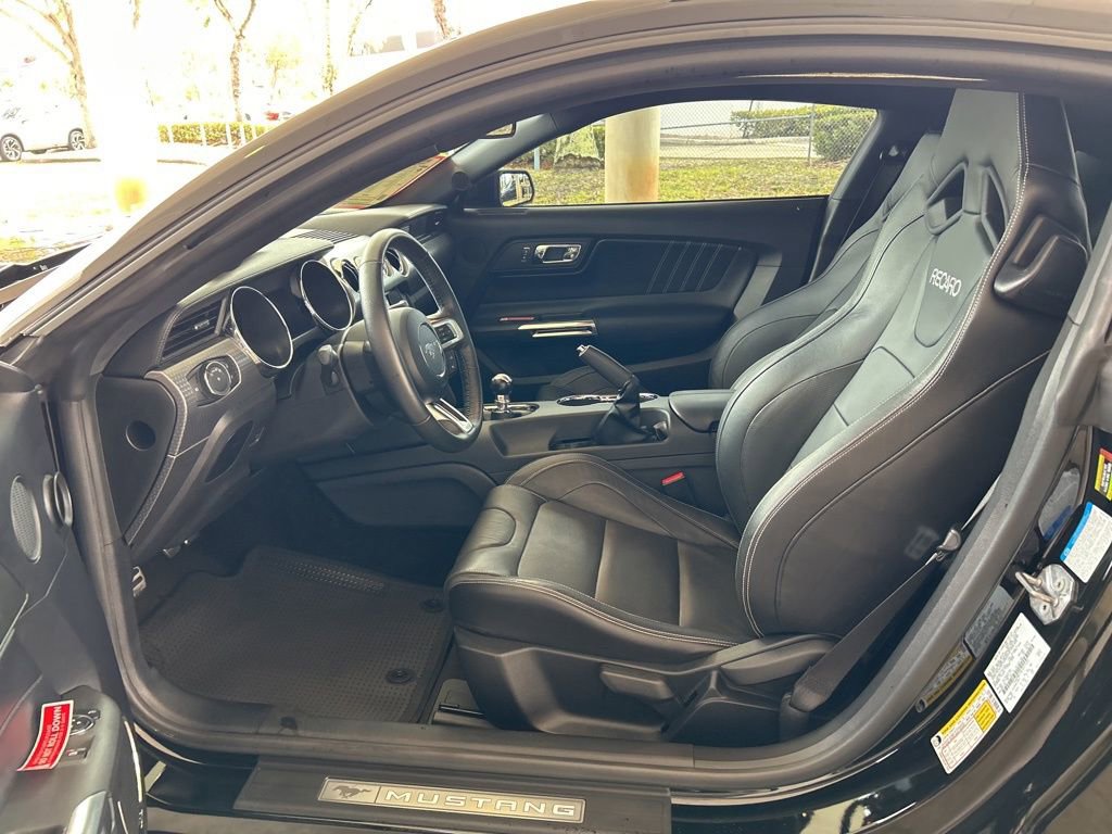 Used 2016 Ford Mustang GT Premium w/ GT Performance Package image 5