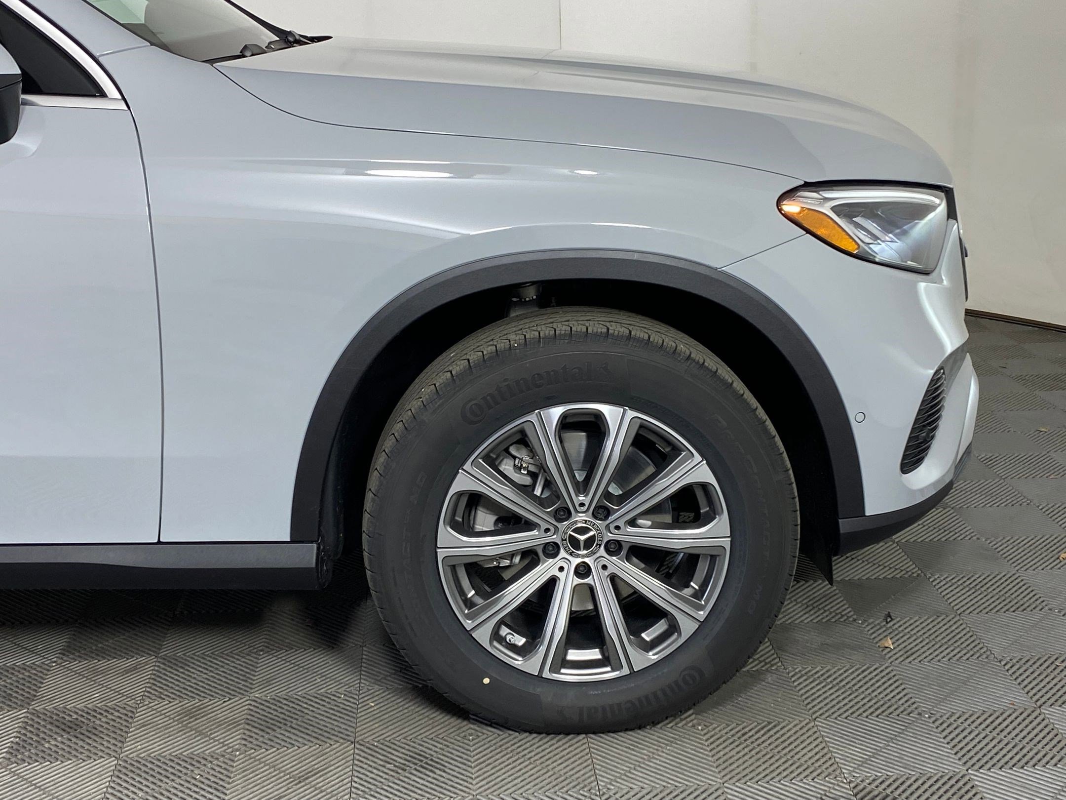 Used 2026 Mercedes-Benz GLC 300 4MATIC image 10